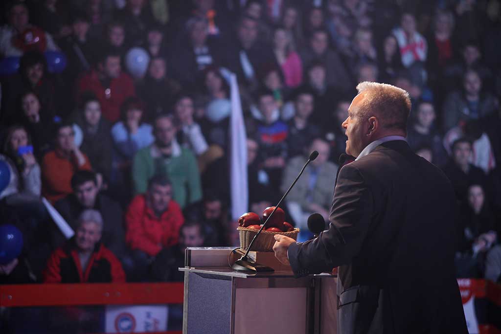 Mladjan Dinkic u Zajecaru